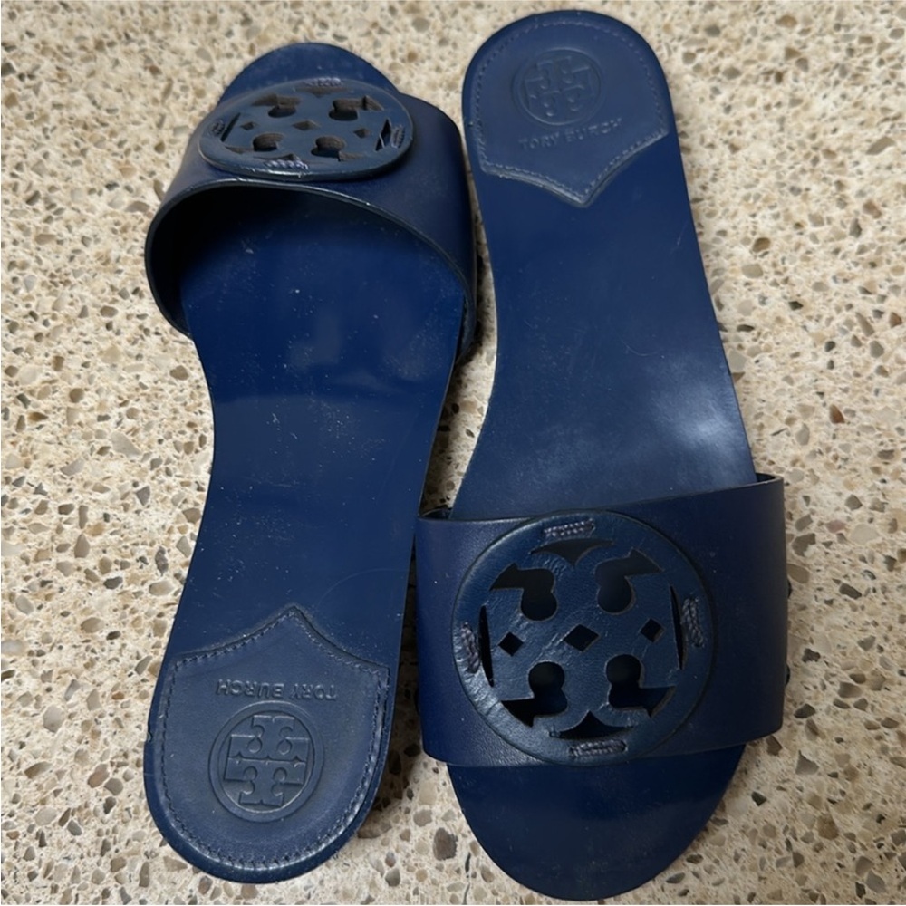 Tory Burch Navy Leather Logo Slide Sandals - Picture 4 of 10
